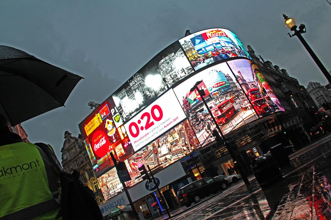 Watch: Piccadilly Lights switch off for months of redevelopment