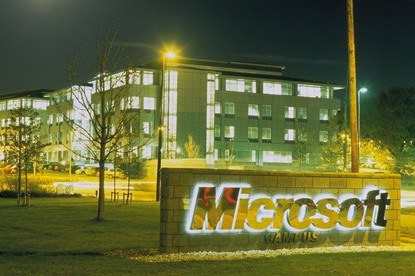 Microsoft...looking to sell Razorfish, FT reports 