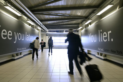 Luton Airport: renews JCDecaux contract