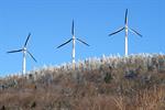 Analysis - States' bids to slash renewables targets slows US progress