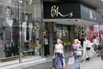 Sir Philip Green puts struggling BHS up for sale