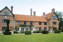 Regulator withdraws report and considers reopening inquiry into independent school charity