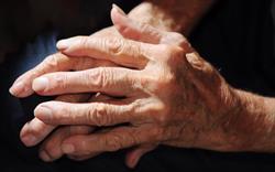 Methotrexate available in button-free auto-injector