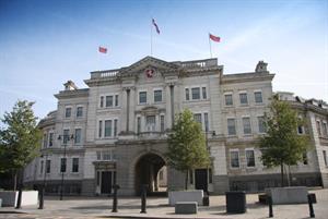 Two CCGs explore merger to save £750,000 a year