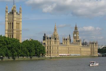 Primary care minister re-commits government to 5,000 extra GPs