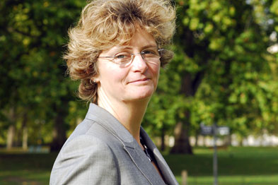 Dr Anne Mackie