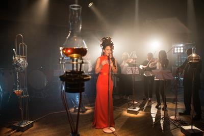 Glenfiddich creates visible sound waves in fusion of art and science