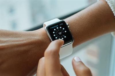 Apple is helping smartwatch users keep the doctor away