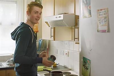 Heinz Baked Beans ad banned for health and safety risk