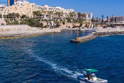 Mr Green to clean Malta waters