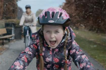 Halfords: 2011 Christmas bikes campaign by DLKW Lowe