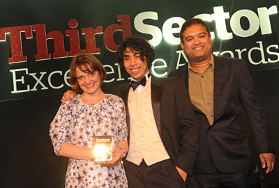 Merlin's Imogen Ward and Deniz Hassan with presenter Paul Sinha