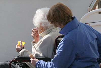 Contract will support carers