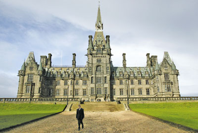 Fettes School