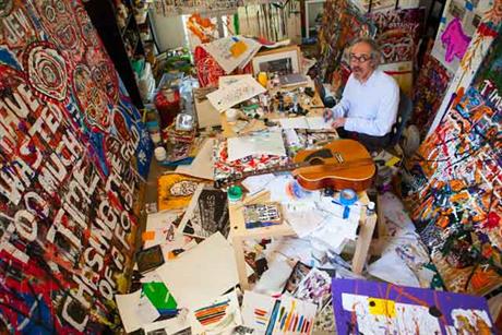 Tony Kaye returns to the ad industry