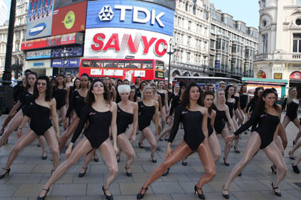 Pretty Green: experiential stunt with Beyoncé dancers