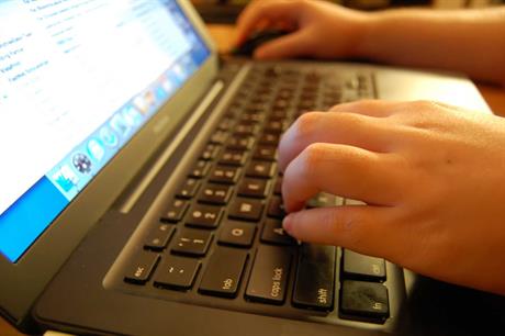 Covert PR: bogus bloggers and tweeters?