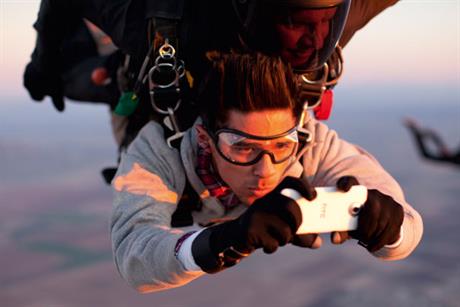 HTC 'free-fall fashion shoot' by Mother