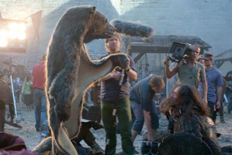 Canal+ 'the bear' by BETC Euro RSCG