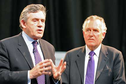 Wales secretary of state Peter Hain (right) with UK prime minister Gordon Brown