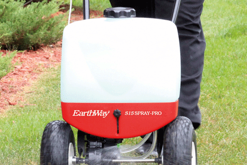 Ev-n-Spred S15 sprayer - image: Earthway
