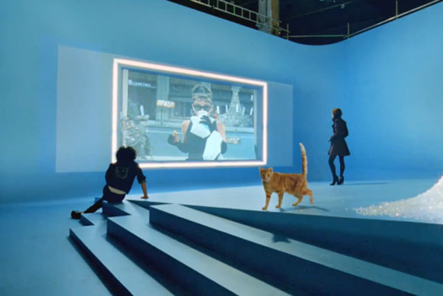 Renault: 'va va voom' TV campaign