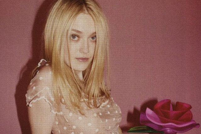 Dakota Fanning: models for Coty's Oh Lola! perfume