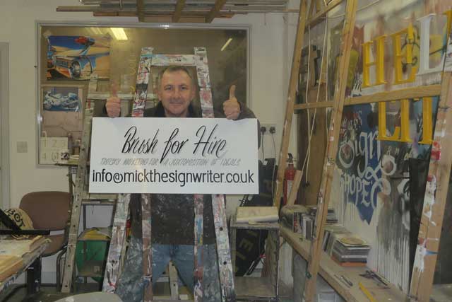 Mick Pollard traditional signwriter, Mick the Signwriter