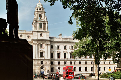 HMRC...Appoints Rapier to DM brief