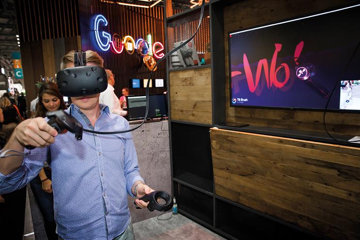 Playing Google Tilt Brush through an HTC Vive VR headset