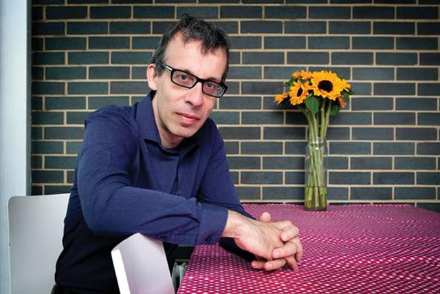 Comedian David Schneider on how brands can make the most of Twitter