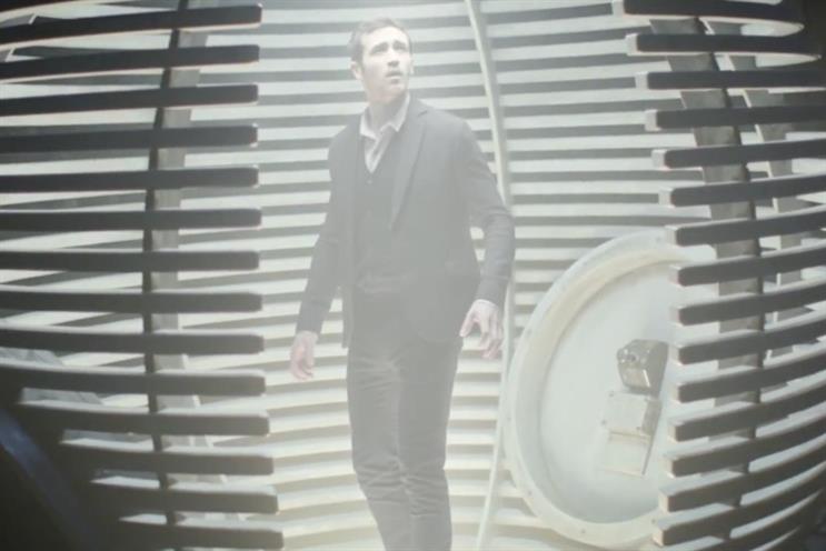 Teleporter: a man discovers his late uncle's invention in a TV ad for the new VW Golf GTE