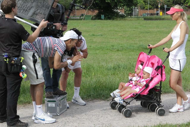 Maria Sharapova stars in the Rizzle Kicks music video