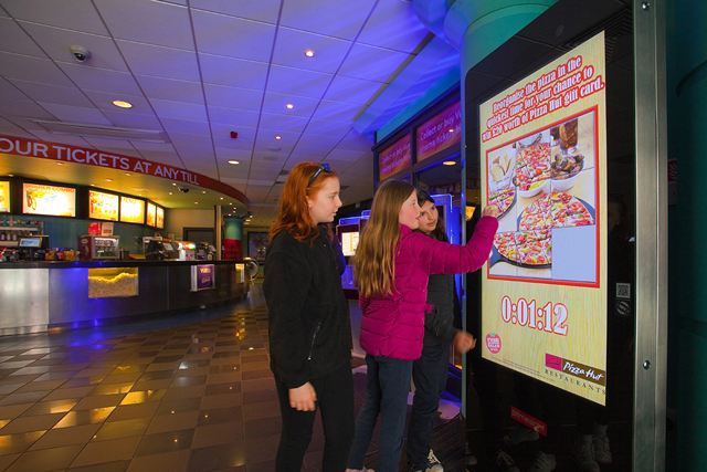 Outdoor Campaign of the Month: Pizza Hut Restaurants