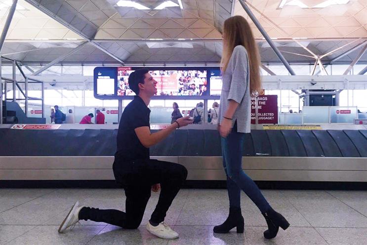 Primesight: Hamdi Rahmeh proposes to girlfriend Anna