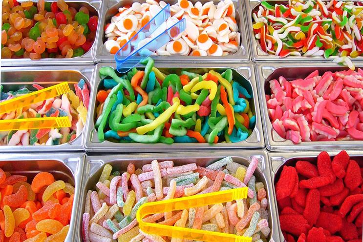 Junk food ads banned in all children's media