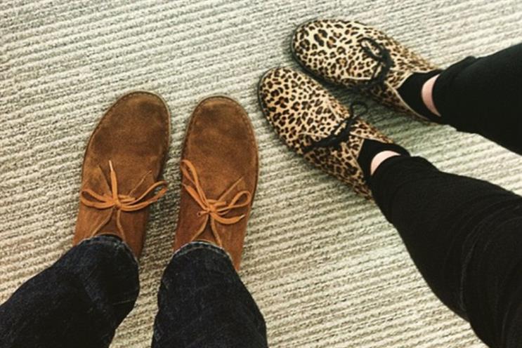 Clarks: tells the brand's story through Whatsapp campaign