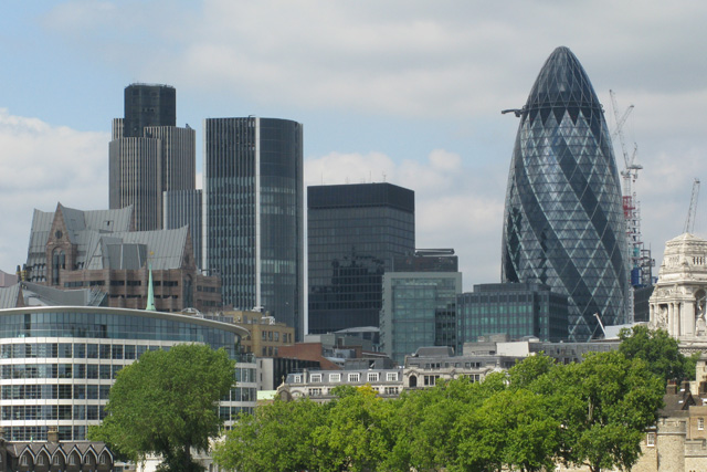 Nokia: recruiting City analysts for social marketing
