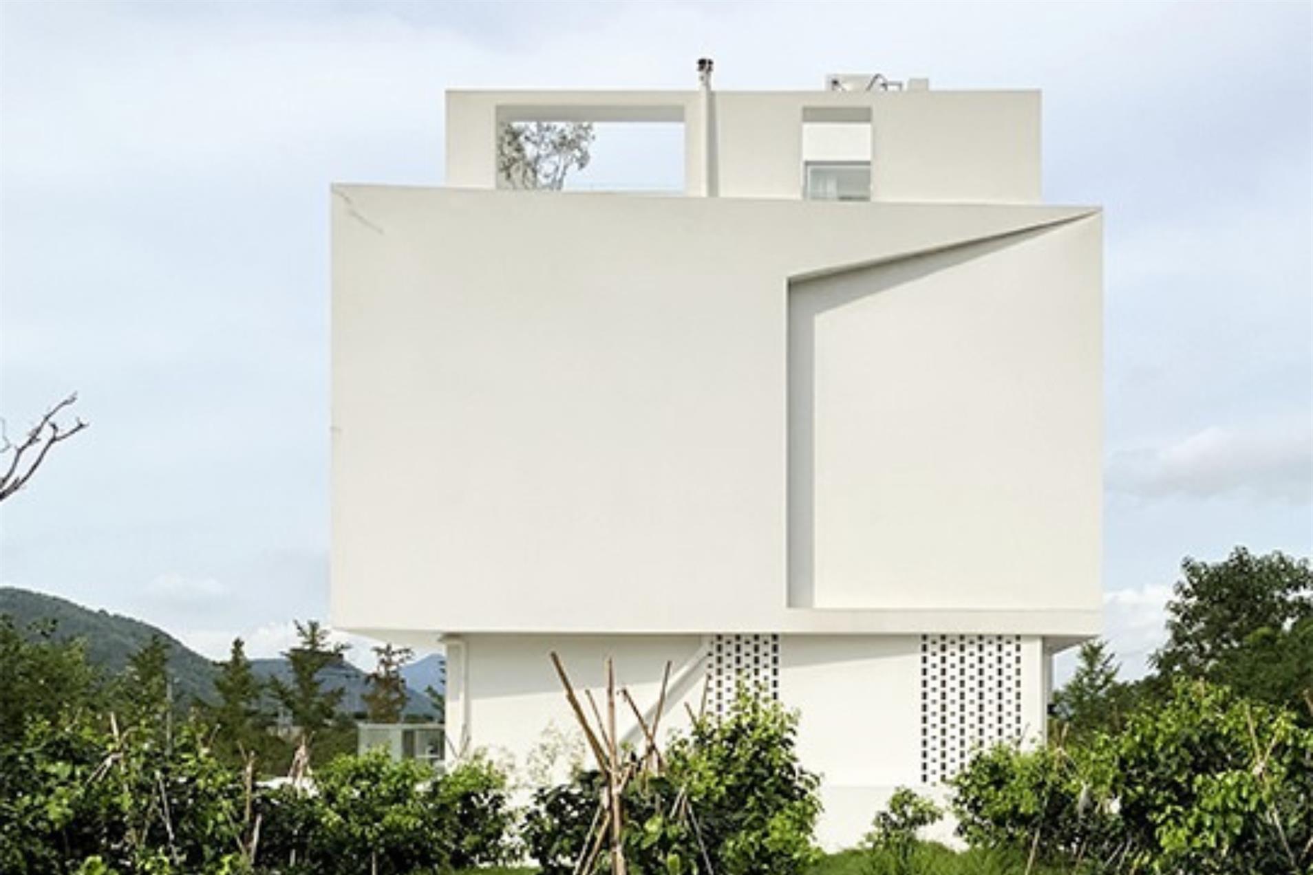 10³ Boutique Hotel