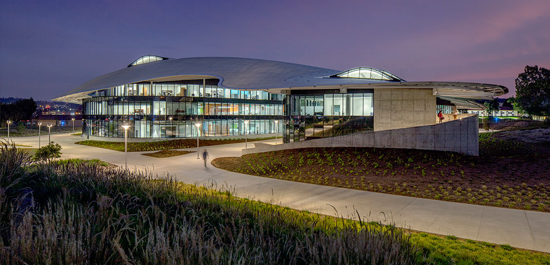 Cal Poly Pomona Student Services Building - CO Architects
