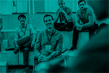 Jobseekers apply for 20 roles simultaneously as employers face hiring challenges, recruiter says