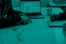 Four in 10 employers exceed salary budgets to secure specialist talent, research suggests