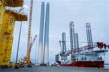 Largest US offshore wind farm hit by delay and cost increase