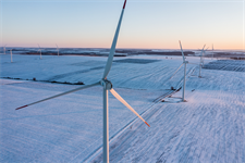 EU wind and solar generation overtakes fossil fuels in 2025