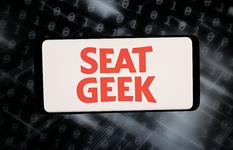 SeatGeek hires Lauren Danis as comms head