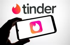 The Social Skinny: Netflix ads reach 190M monthly viewers; Tinder tests AI matchmaking