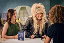 Jennifer Coolidge x Discover strike again Campaign US