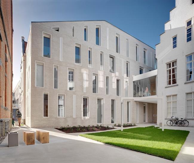 dmvA Architecten
