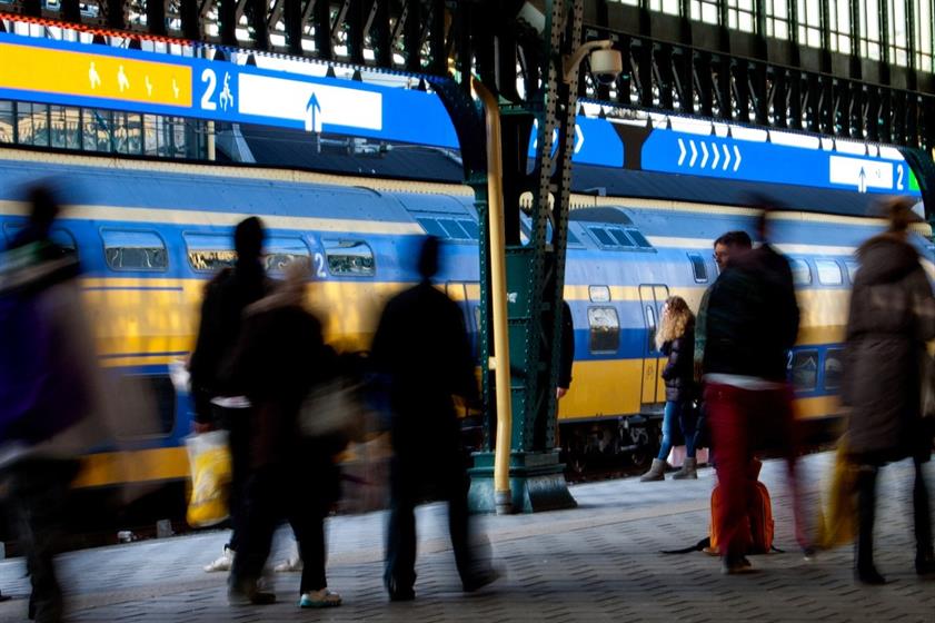 Improving safety and comfort on train platforms