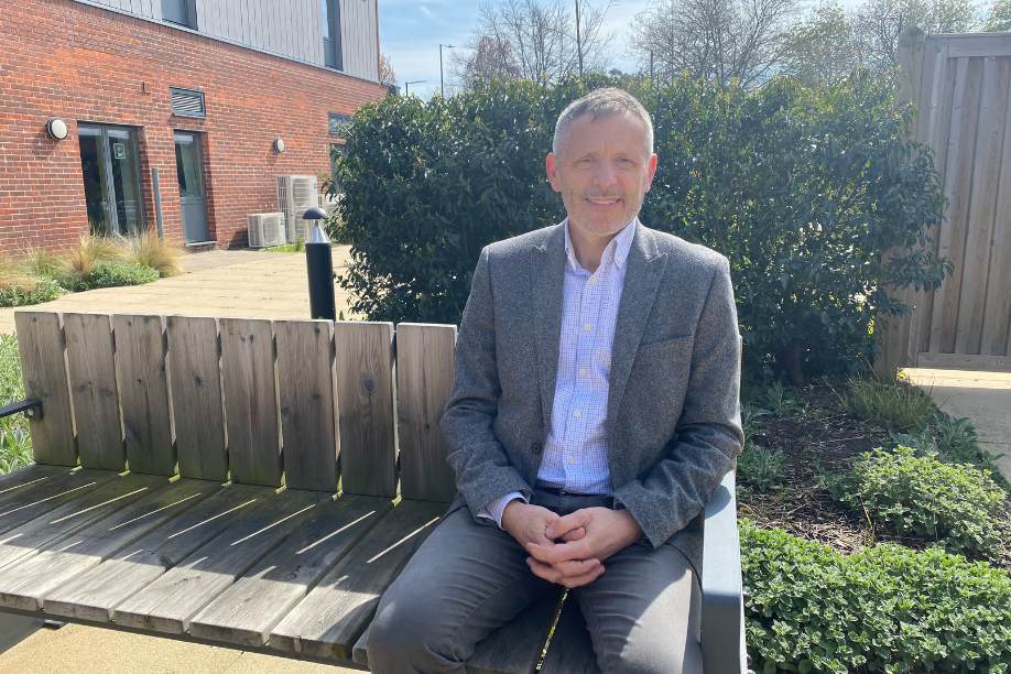 Award-winning hospice chief joins counterpart